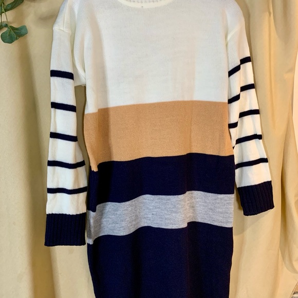 Dresses & Skirts - Striped LS Sweater Dress | S